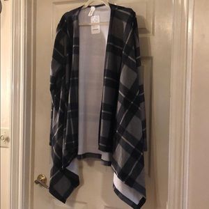 Lovely J Long Sleeved Top...kimono